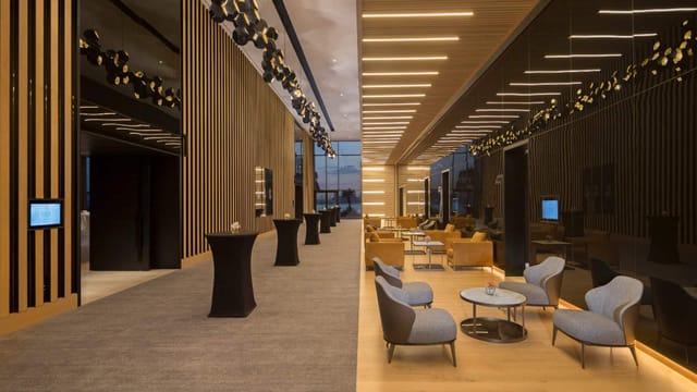 Elegant ballroom in Banyan Tree Dubai, ideal for events and networking.