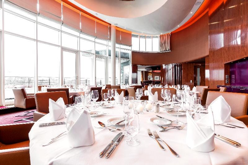 "Elegant Banqueting Hall in Grand Elysée Hamburg, ideal for upscale corporate events and private dinners."
