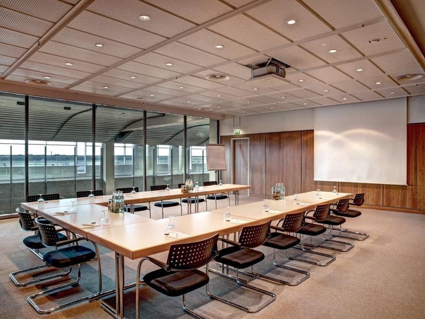 Hamburg Airport Conference and Event Facilities - >Meet &amp; Dine Hamburg Airport</a>
