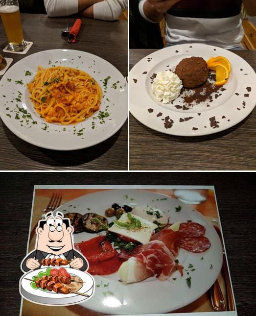 Culinary presentation at Ristorante Da Antonio with pasta and dessert for event catering