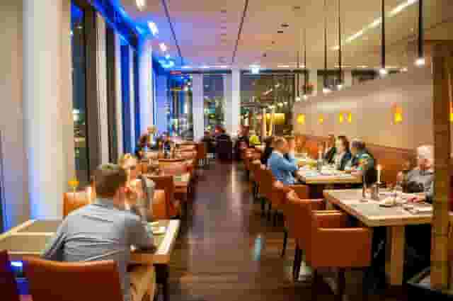Roof Lounge mit Terrasse ( Level 7)