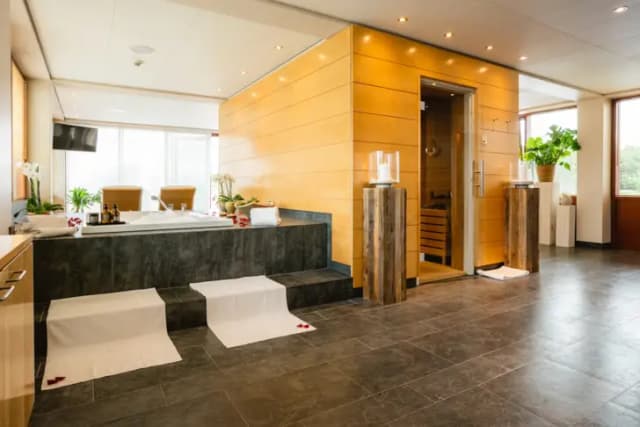 Massage spa