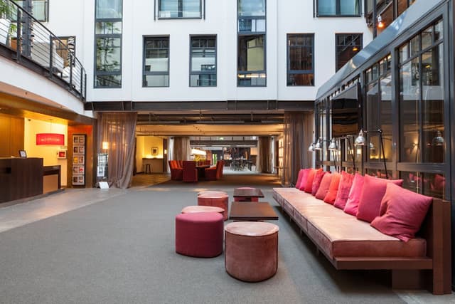 Atrium B