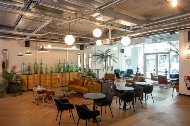Boutique Meeting Room