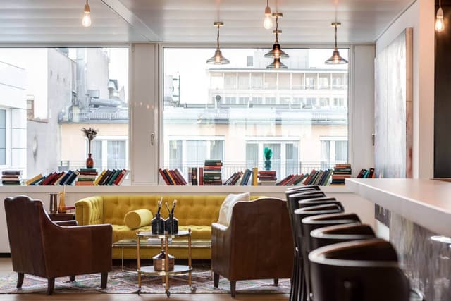 Boutique Meeting Room