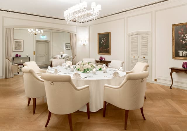 Haerlin Salon