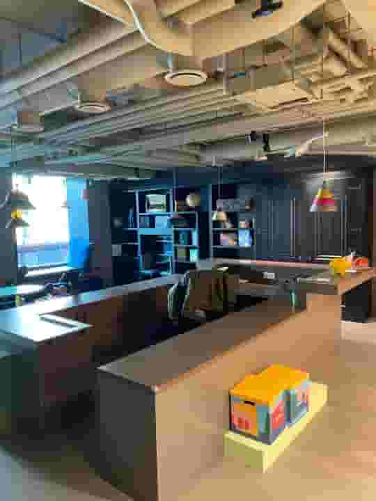 RACKER ROOM