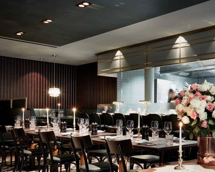 French restaurant Tortue Hamburg private dining, elegant event.