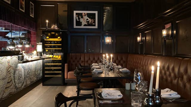 CHEZ l'ami
