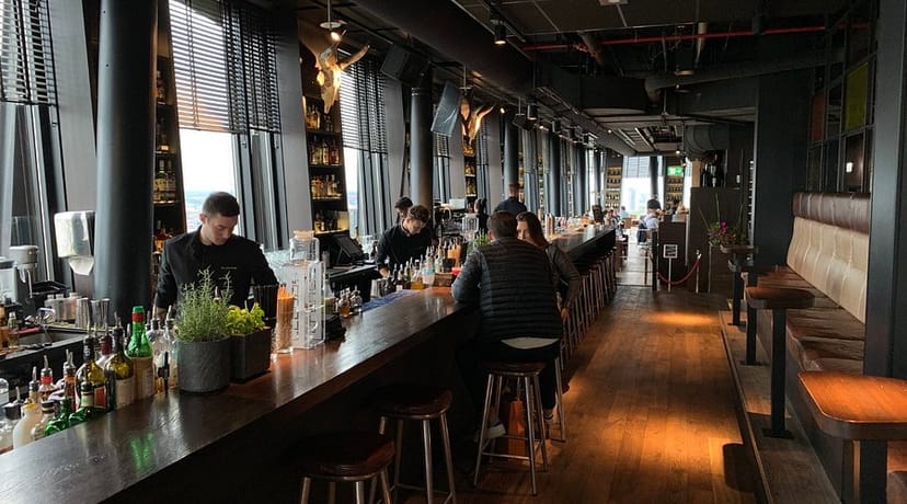 CLOUDS - HEAVEN'S BAR & KITCHEN ...