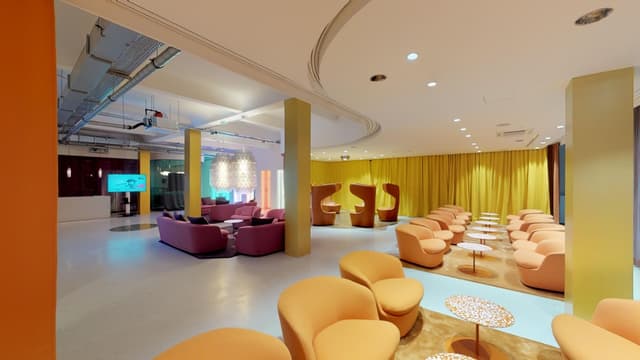Cappellini Lounge
