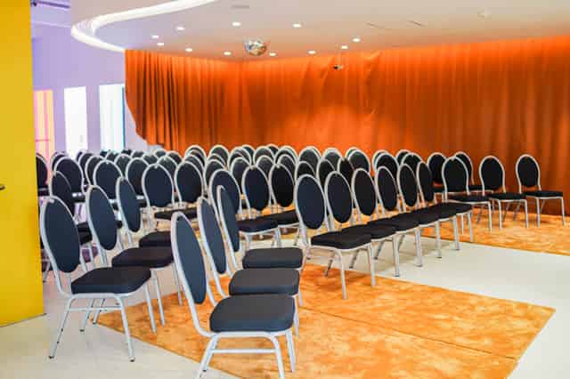 Cappellini Lounge