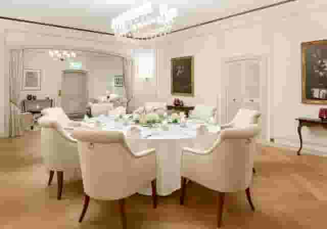 Grand Salon