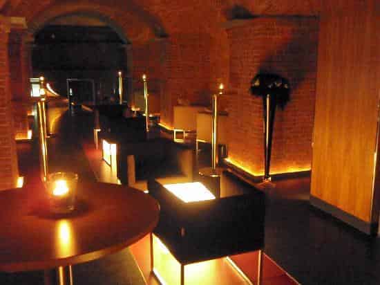 bar