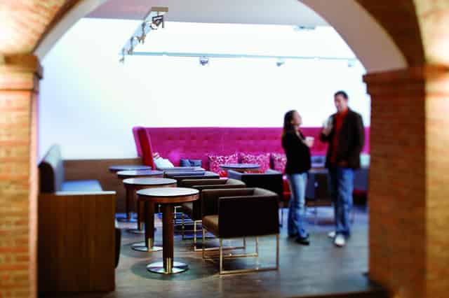 bar