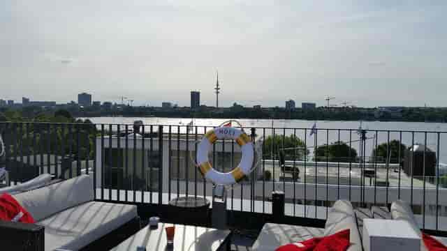 George Hotel Hamburg Rooftop, waterfront event venue