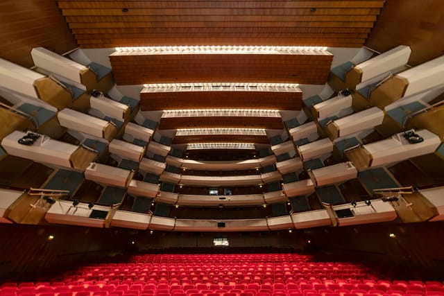 Hamburg State Opera main stage, tiered auditorium, theatre, presentation