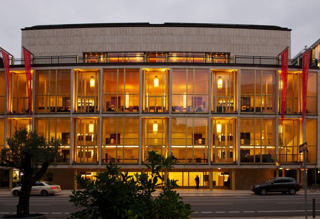 Hamburg Opera house, modern glass facade, corporate event, gala venue