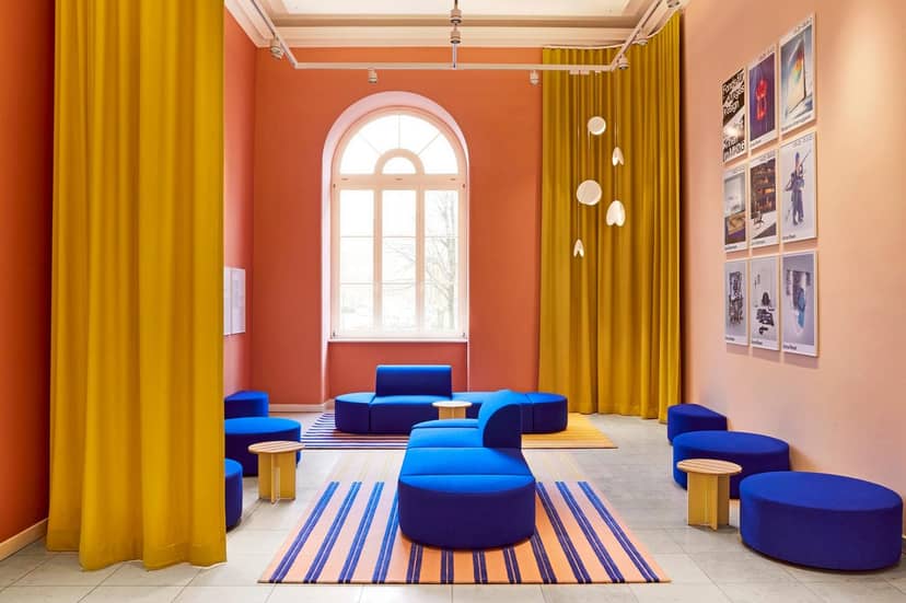 Modern lounge, Hamburg event space, networking reception