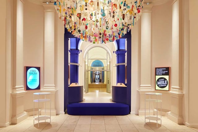Hamburg museum event hall, modern venue, product launch, reception