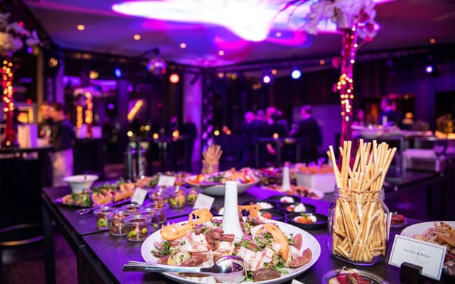 Sushi restaurant