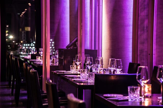 Empire Riverside Hotel bar: upscale corporate event, private celebration