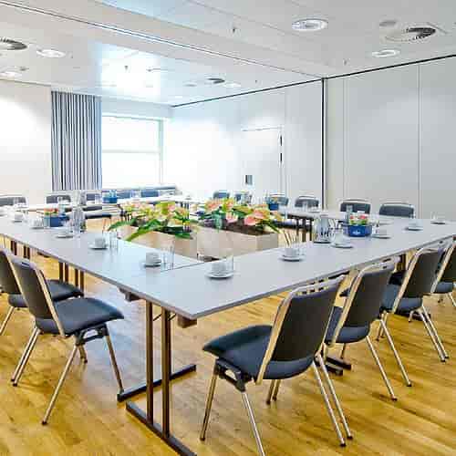 Hamburg meeting room U-shape conference event
