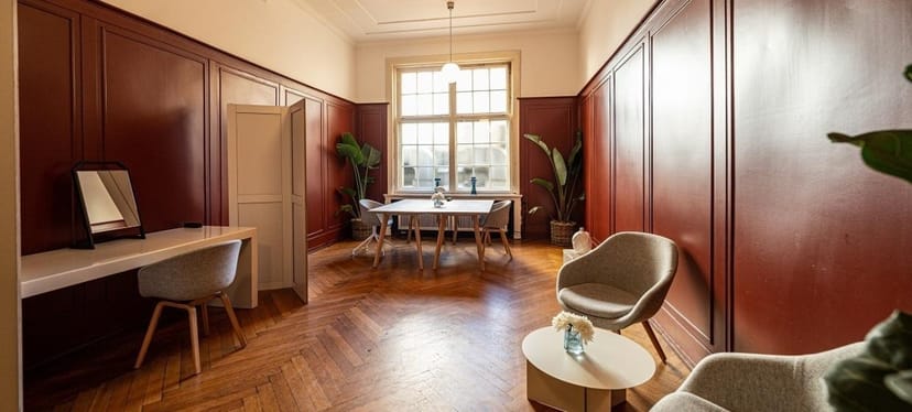 Curio Haus meeting room, executive session, workshop event