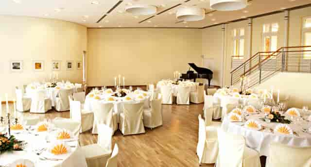 Kleiner Saal Hamburg ballroom, piano, event venue, conference