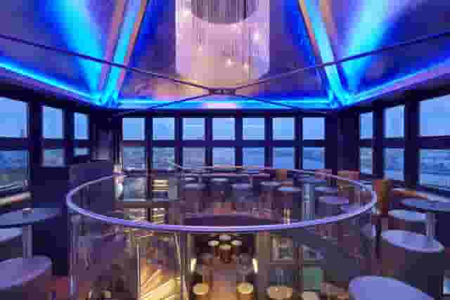 bar