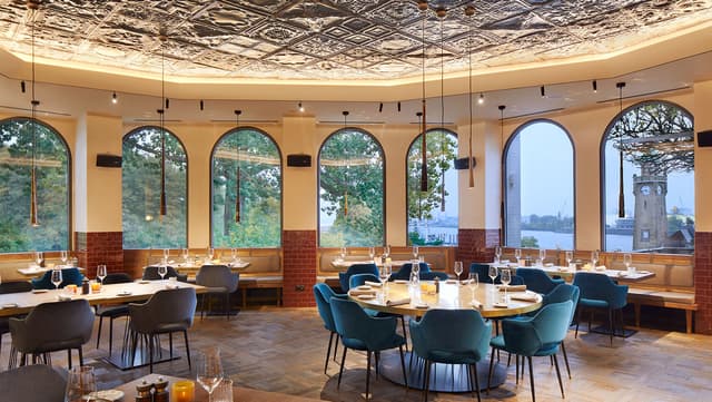 restaurant