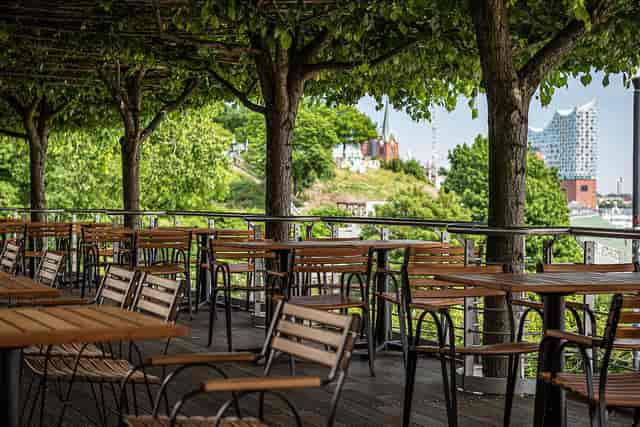 Hotel Hafen Hamburg outdoor dining event networking