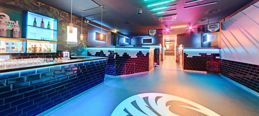 Neon disco club, Große Freiheit, themed party event