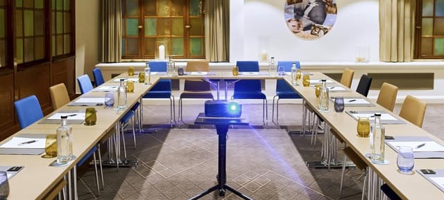 Meeting Room Emil