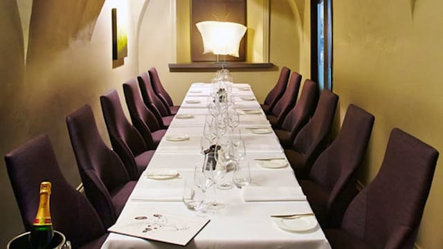 Chapter One private dining, elegant executive dinner, tasting event