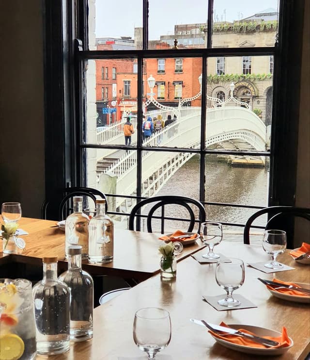 River Run room
