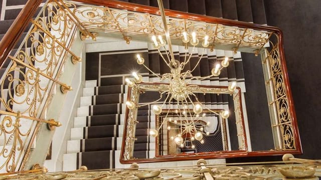 Rococo Grand Hotel Oslo chandelier VIP event