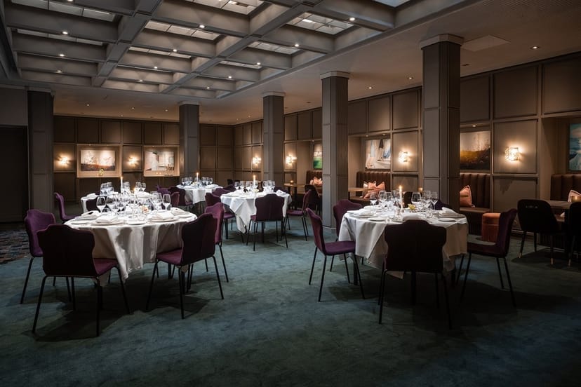 Oslo Grand Hotel conference room, round tables, private dining, executive meeting