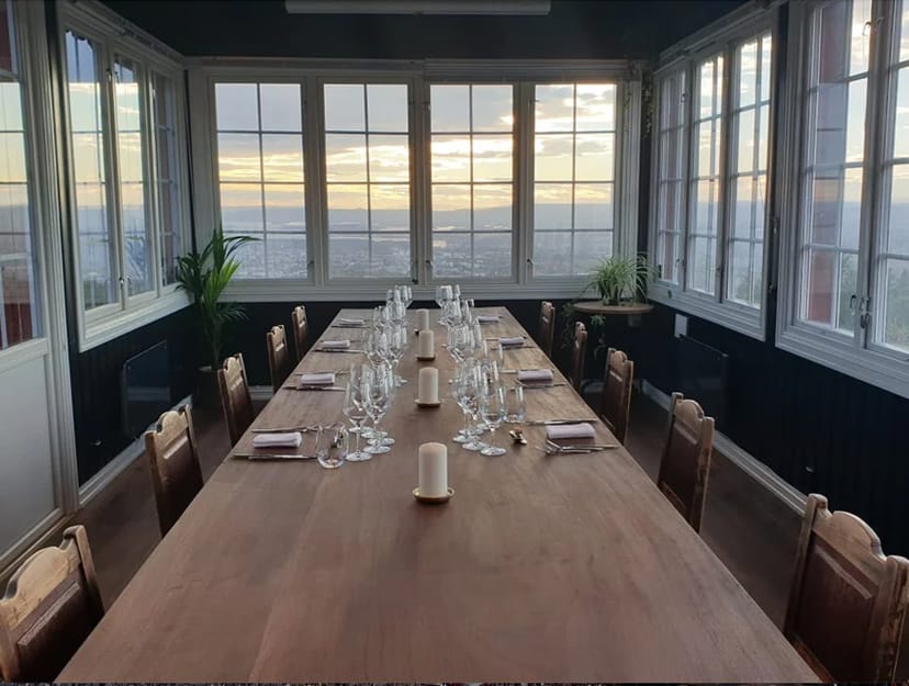 Grefsenkollen Peisestuen executive dinner with panoramic view