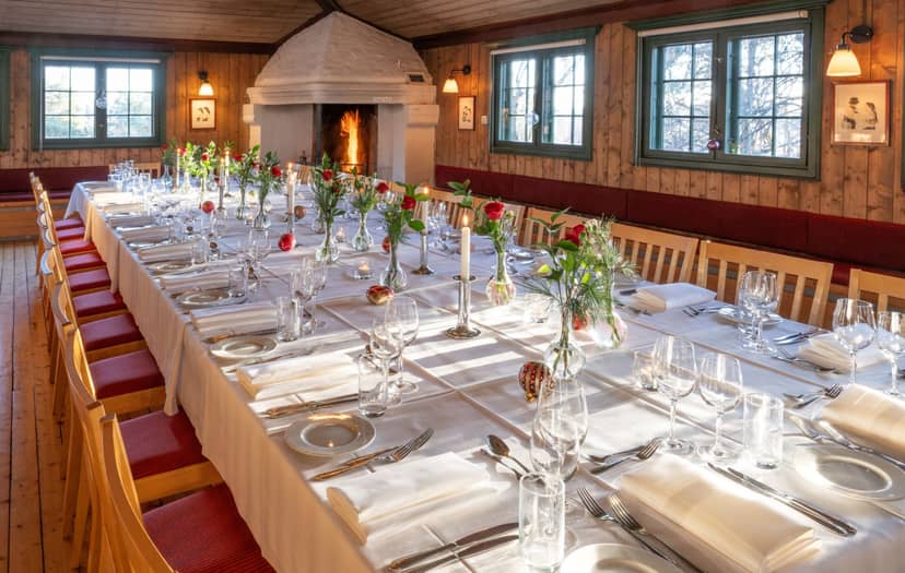 Rustic banquet table, Norsk Folkemuseum, corporate dinner, family celebration