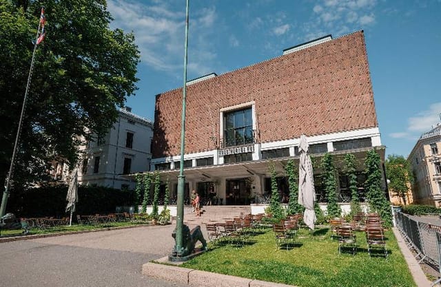 Kunstnernes Hus art gallery, modern architecture, outdoor reception, corporate event.