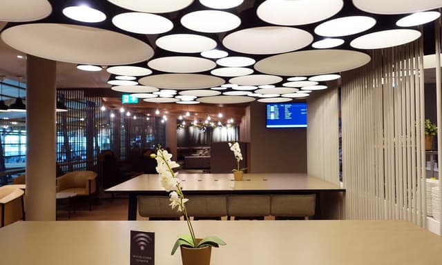 VIP Lounge