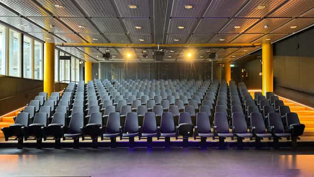 Oslo auditorium for tech conferences, meetings.