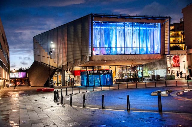 Bærum Kulturhus glass facade event venue