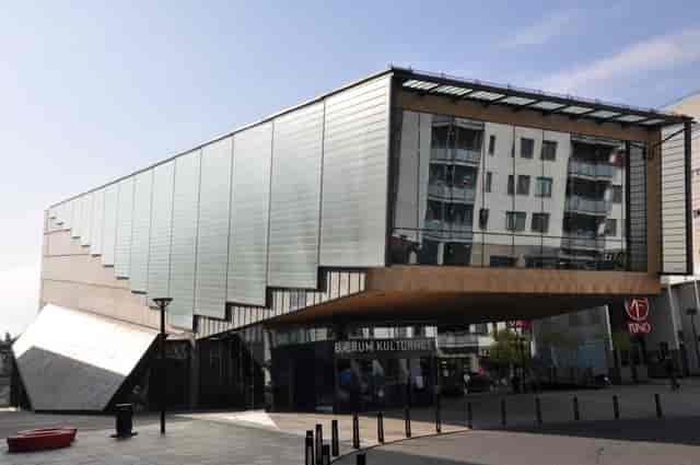 Lille Scene Bærum, modern glass venue, corporate event, conference
