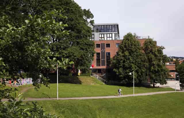 DOGA modern conference, brick, green space, event