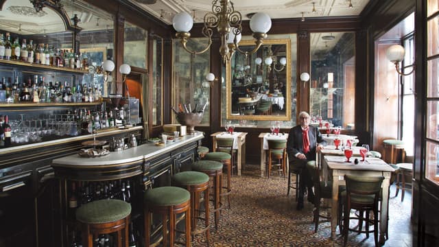 Literary Café