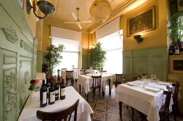 Botteghe Giacomo Milano private dining wine tasting Italian restaurant