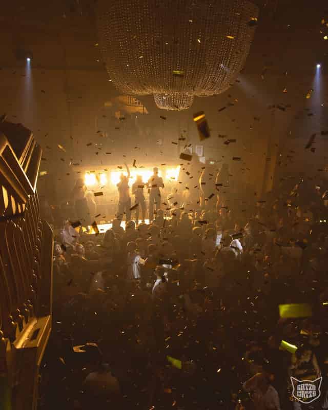 Live music venue