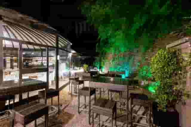 Club with indoor garden